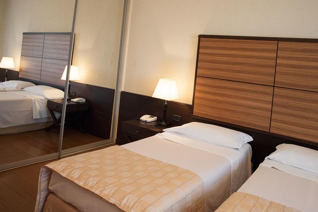 La Bettola Hotel Carisio Ngoại thất bức ảnh