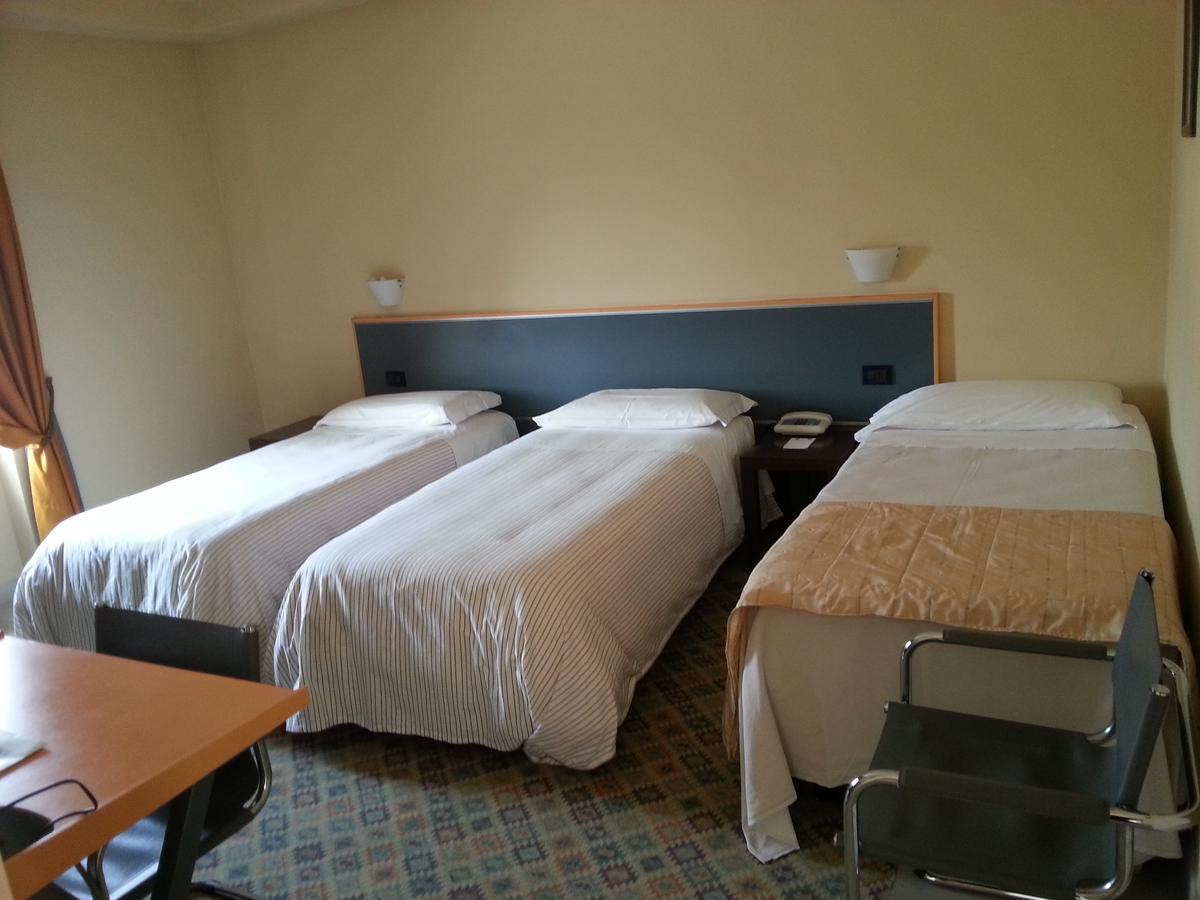 La Bettola Hotel Carisio Ngoại thất bức ảnh